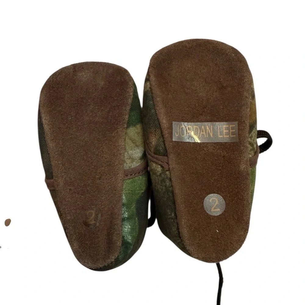 NWOT Camouflage Baby Walker Shoes